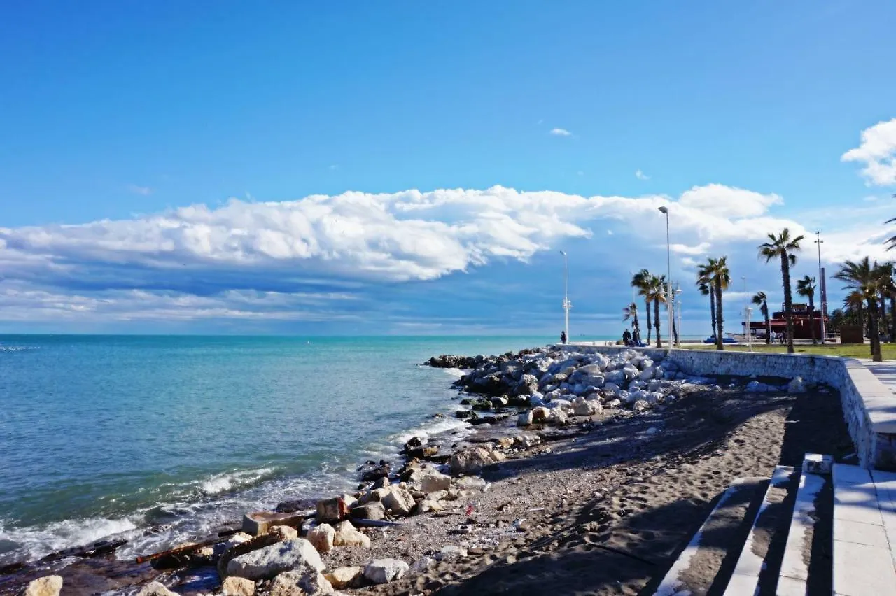 Luxury And Cozy Apartment Malaga Spain